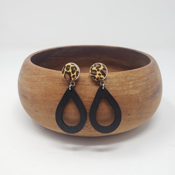 New Handmade | Fabric Button Wooden Earrings - Picture 1 of 4